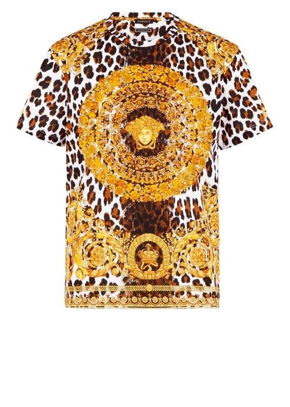 Versace : une collection de tee-shirts en hommage à Gianni
