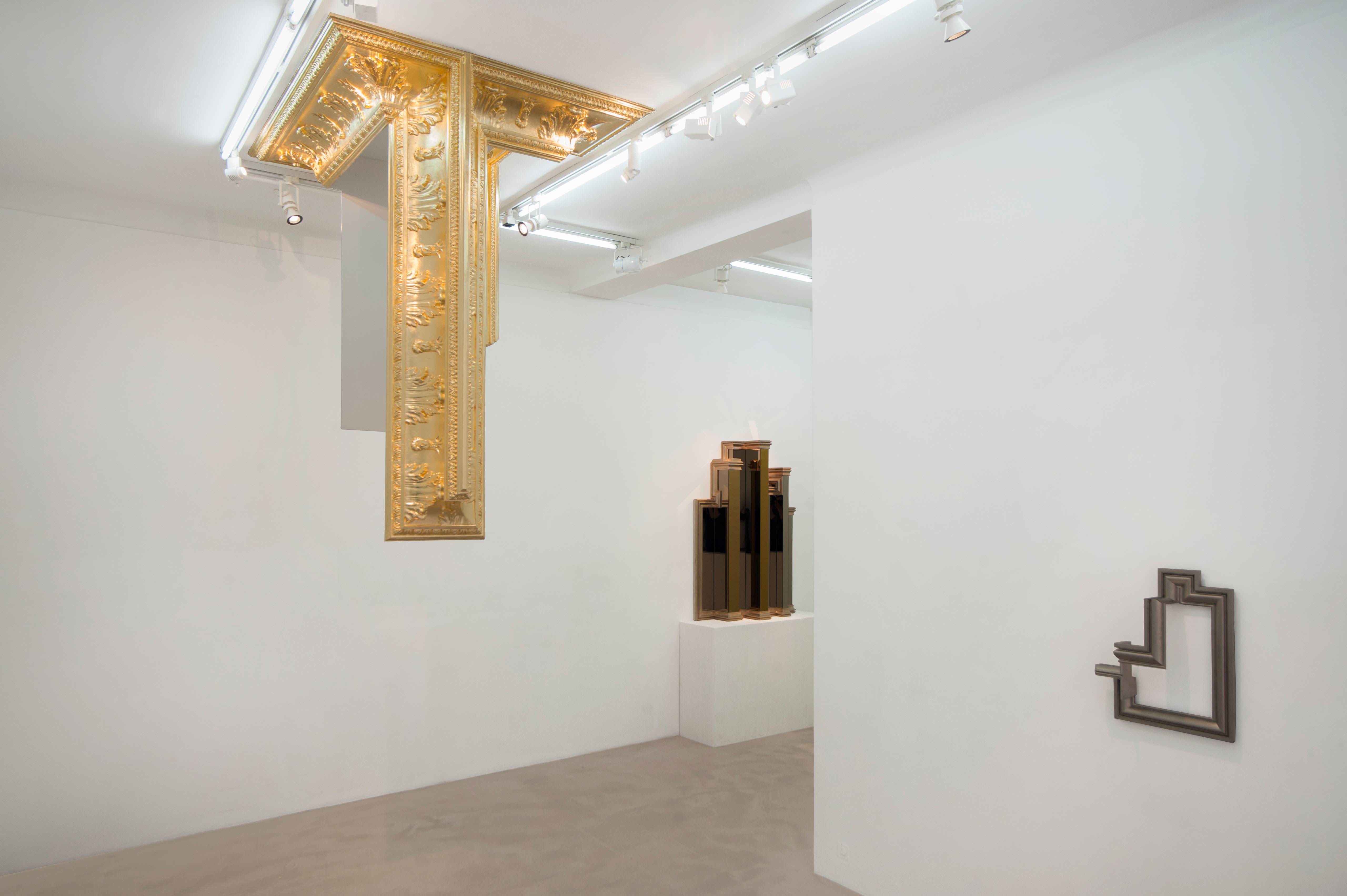 L'exposition ”Ornementation Brutaliste” de Mathias Kiss à la galerie NextLevel en 2015