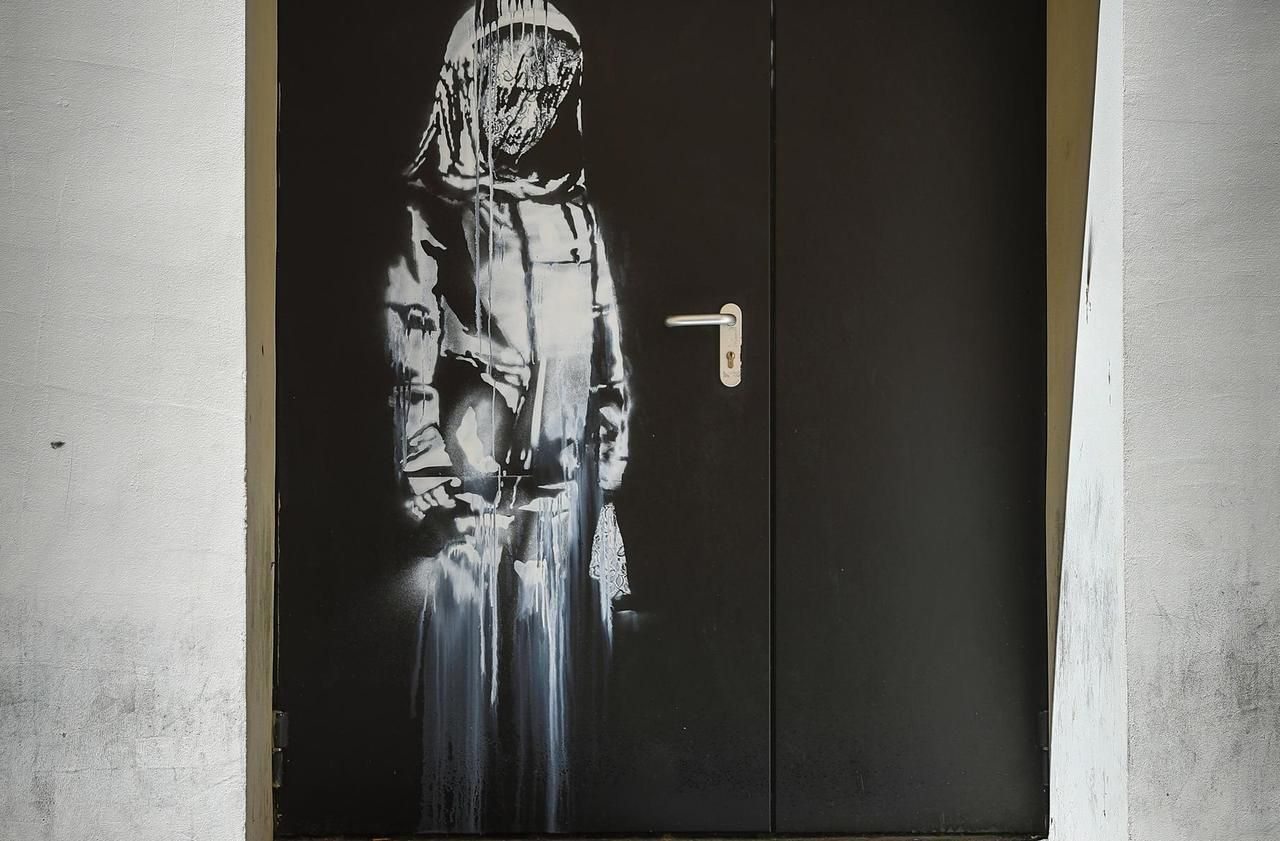 Mais qui a volé le Banksy du Bataclan ?