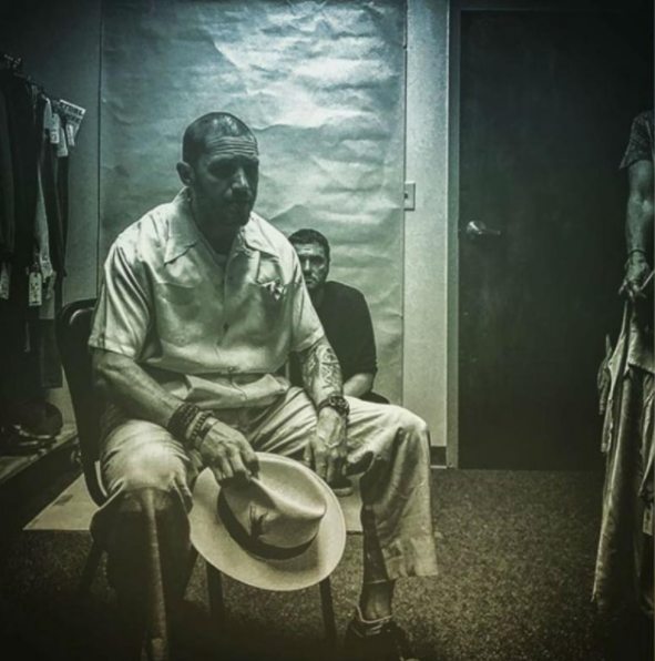 Tom Hardy en Al Capone sur le tournage de “Fonzo” de Josh Trank.