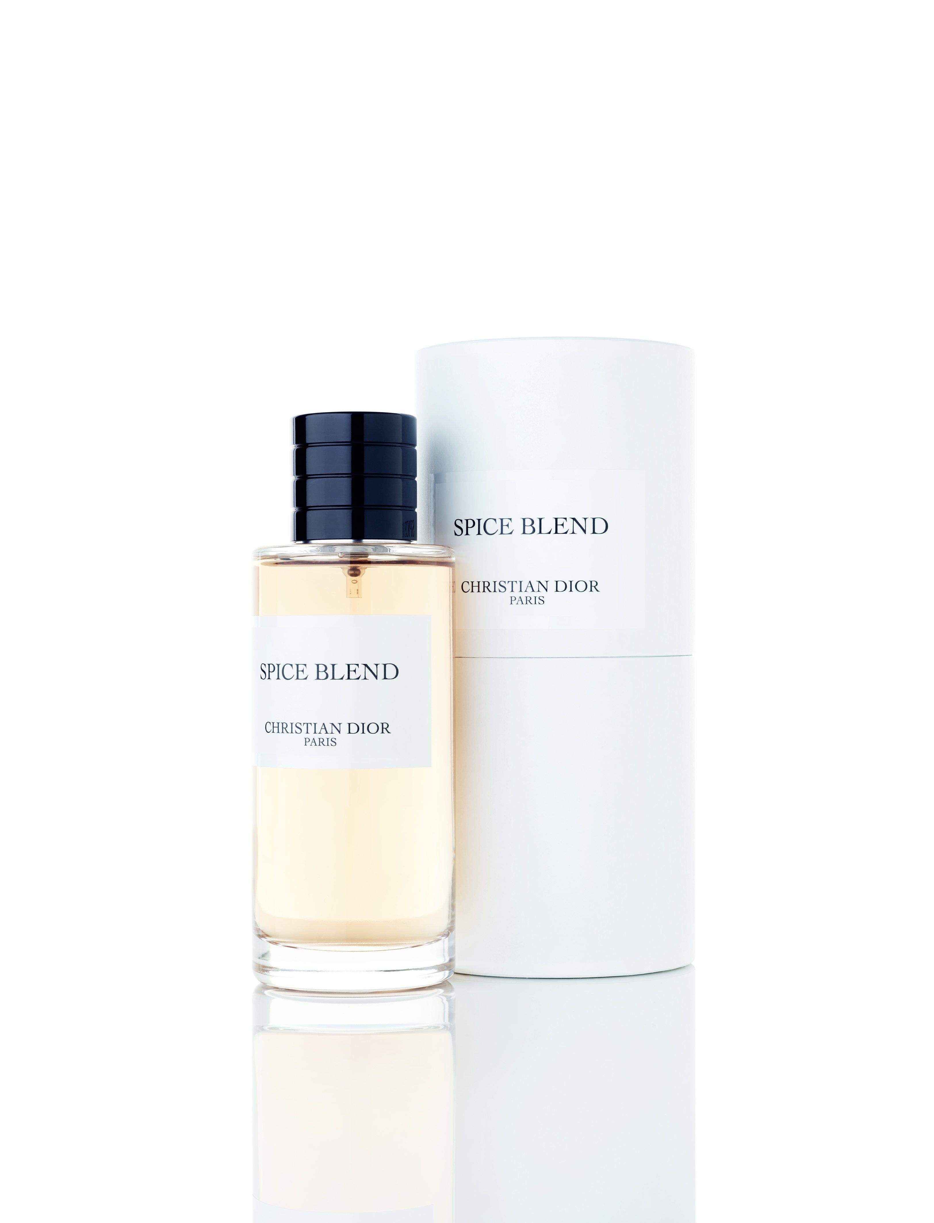 “Spice Blend”, eau de parfum, collection Maison Christian Dior, DIOR. Nouvelle création à découvrir dès ce mois çi, “Rouge Trafalgar”.