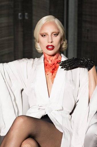 Lady Gaga dans le rôle d'Elizabeth Johnson (“La Comtesse”) dans “American Horror Story”, saison 5, “Hotel” (2015).