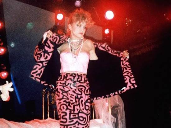 Madonna à l'anniversaire de Keith Haring en 1984
