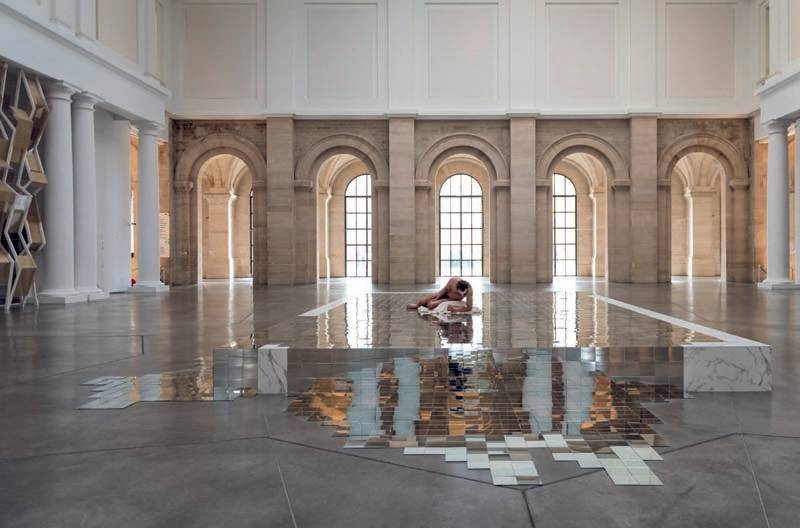 Vue de l’installation “Besoin d’air” (2019) de Mathias Kiss au palais des Beaux-Arts de Lille.