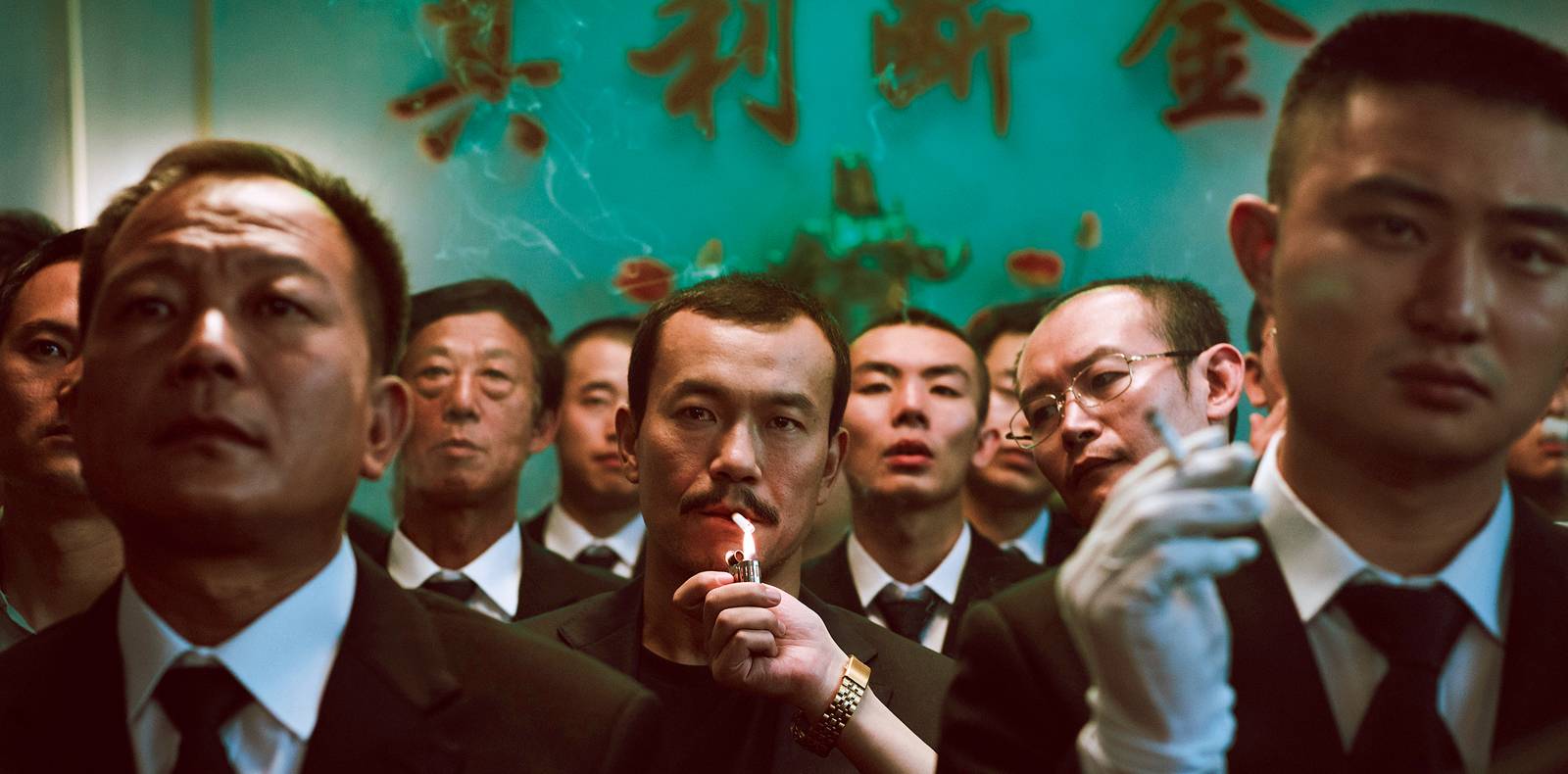 “Les Éternels” de Jia Zhang-ke, portrait saisissant d’une cheffe de la pègre chinoise