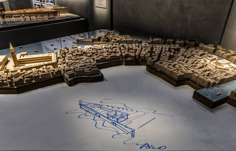 Vue de l'exposition “The Challenge” consacrée à Tadao Ando. Courtesy of Giorgio Armani.