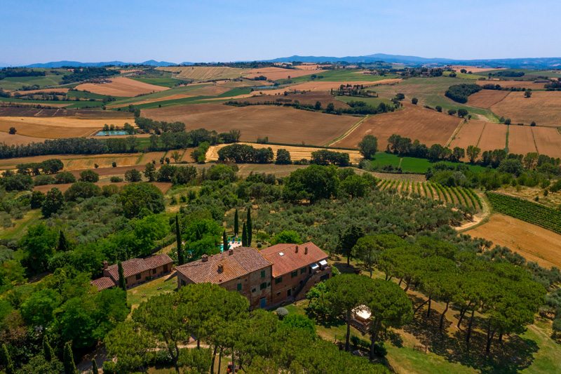 Visitez la villa Cozzano, le coin de paradis au cœur de l’Italie