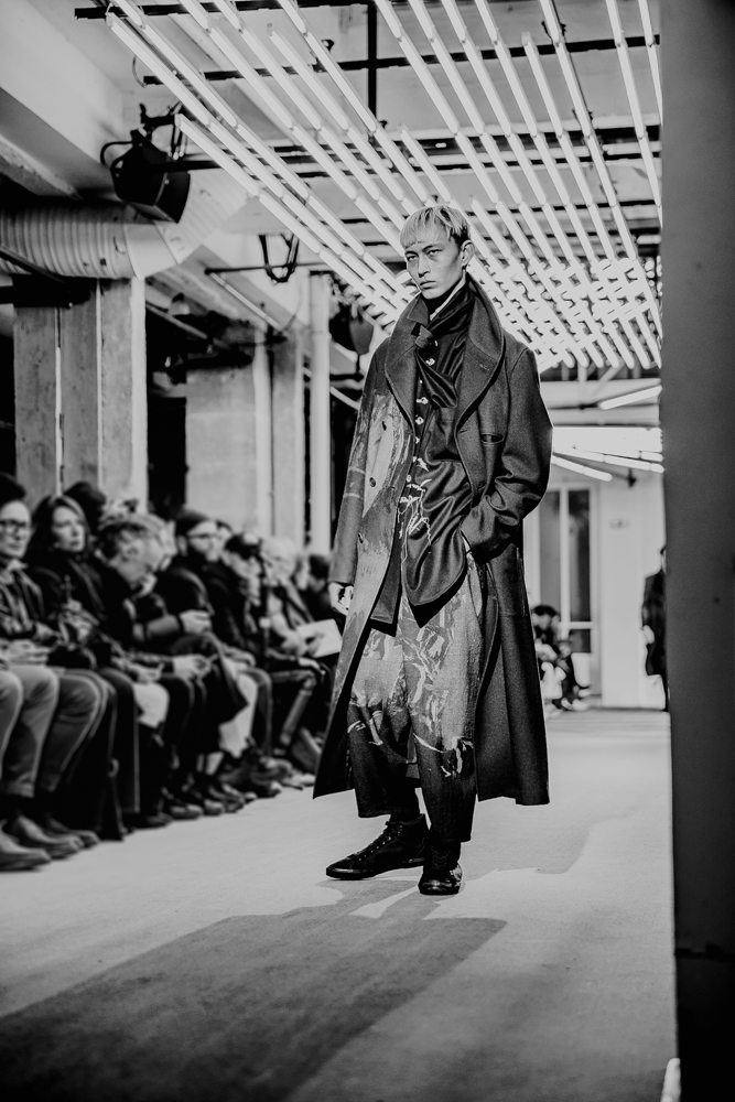 Backstage : le défilé Yohji Yamamoto homme automne-hiver 2019-2020 vu par Saint-Ambroise