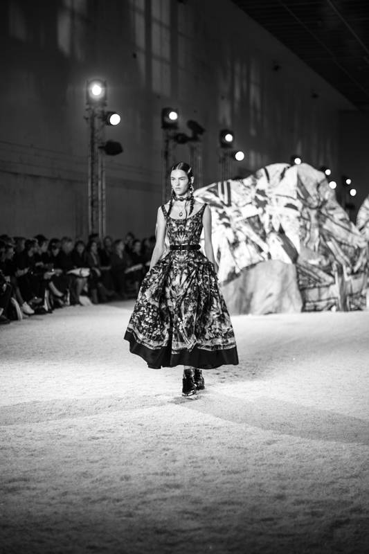 Alexander McQueen Spring-Summer 2019 fashion show seen by Mehdi Mendas