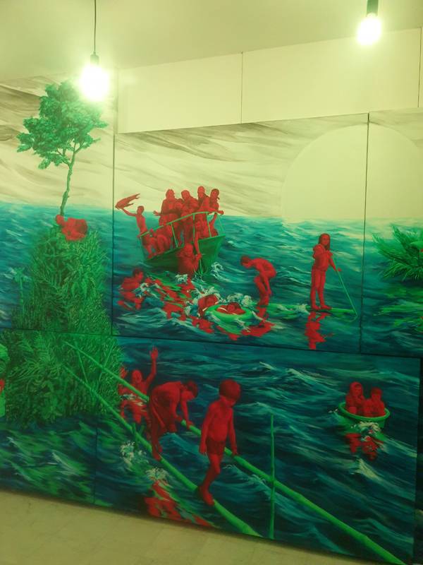 <p>L’artiste Liu Wa, par exemple, propose de faire l’expérience de ses grandes fresques murales à l’aide d’un casque à ondes cérébrales.</p>
