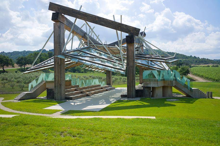 <p>Le pavillon de musique imaginé par Frank Gehry.</p>
