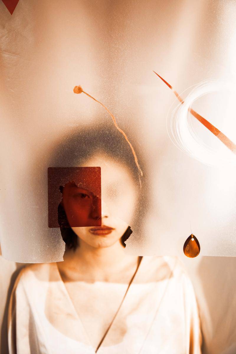 <p>Gangao Lang, <em>Sans titre</em>, 2019, Papier mat contrecollé sur Dibond. © Gangao Lang for the Dior Photography Award for Young Talents.</p>
