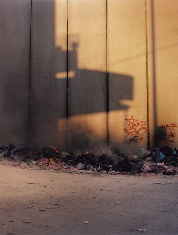 <p>Harley Weir, “Israel” (2013) © Harley Weir</p>
