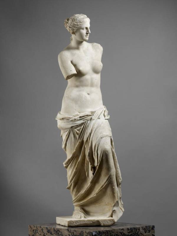 <p>“La Vénus de Milo”, vers 120 avant J.-C. © 2011 Musée du Louvre / Thierry Ollivier</p>
