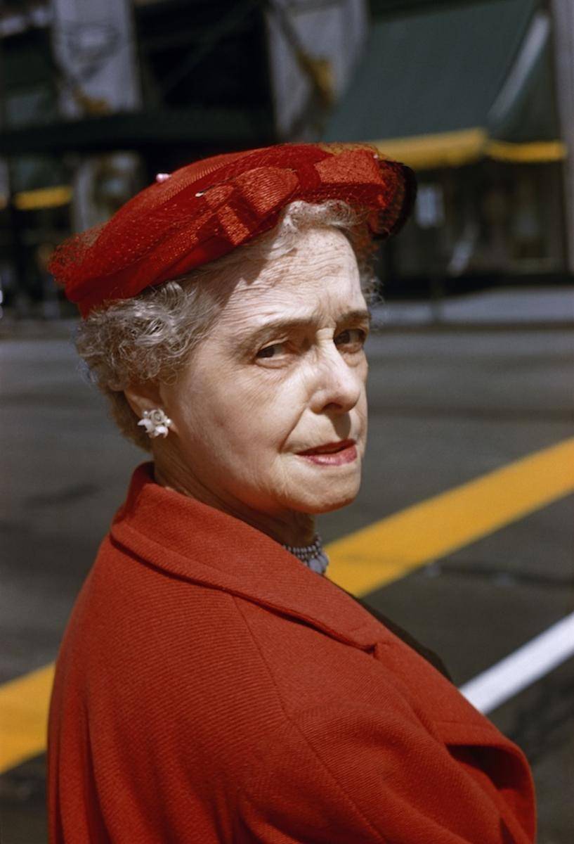 <p>Vivian Maier, “Chicago, May 1958”, 1958,Tirage chromogène posthume. © Estate of Vivian Maier, Courtesy Maloof Collection and Howard Greenberg Gallery, New York, Les Douches la Galerie, Paris.</p>
