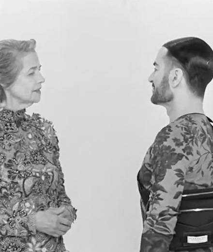 Charlotte Rampling gifle Marc Jacobs pour Givenchy