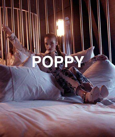 Vidéo: le phénomène Poppy en exclusivité pour Numéro