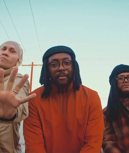 Les Black Eyed Peas reviennent à la bossa avec “4ever”