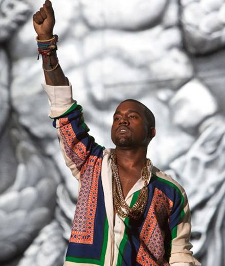 Kanye West et Travis Scott réunis sur un titre violent