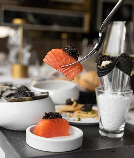 Comment Prunier revisite le caviar version “street”