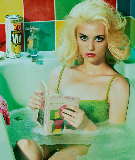 The exclusive fashion story of Miles Aldridge and Harland Miller for Numéro art