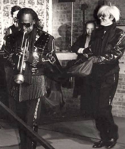 Le jour où Warhol est devenu le serviteur de Miles Davis