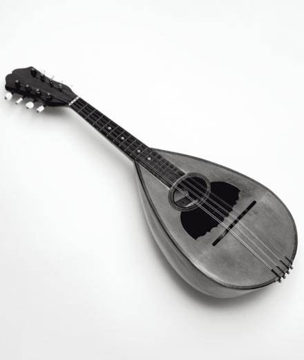 L'obsession de Paolo Roversi pour… sa mandoline 