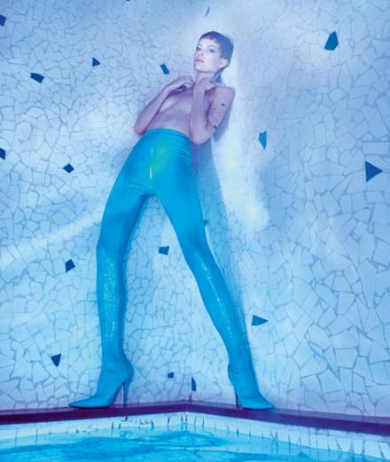La série mode “La piscine”, par Emmanuel Giraud