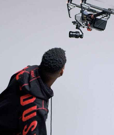 “Vidéodrone”, la vidéo qui célèbre la culture streetwear