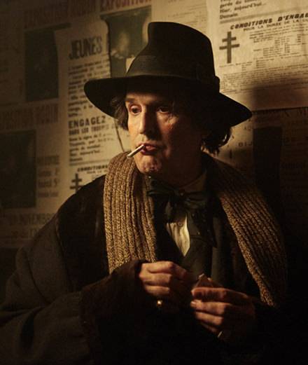 Rupert Everett met en scène la vie troublée d’Oscar Wilde dans “The Happy Prince”